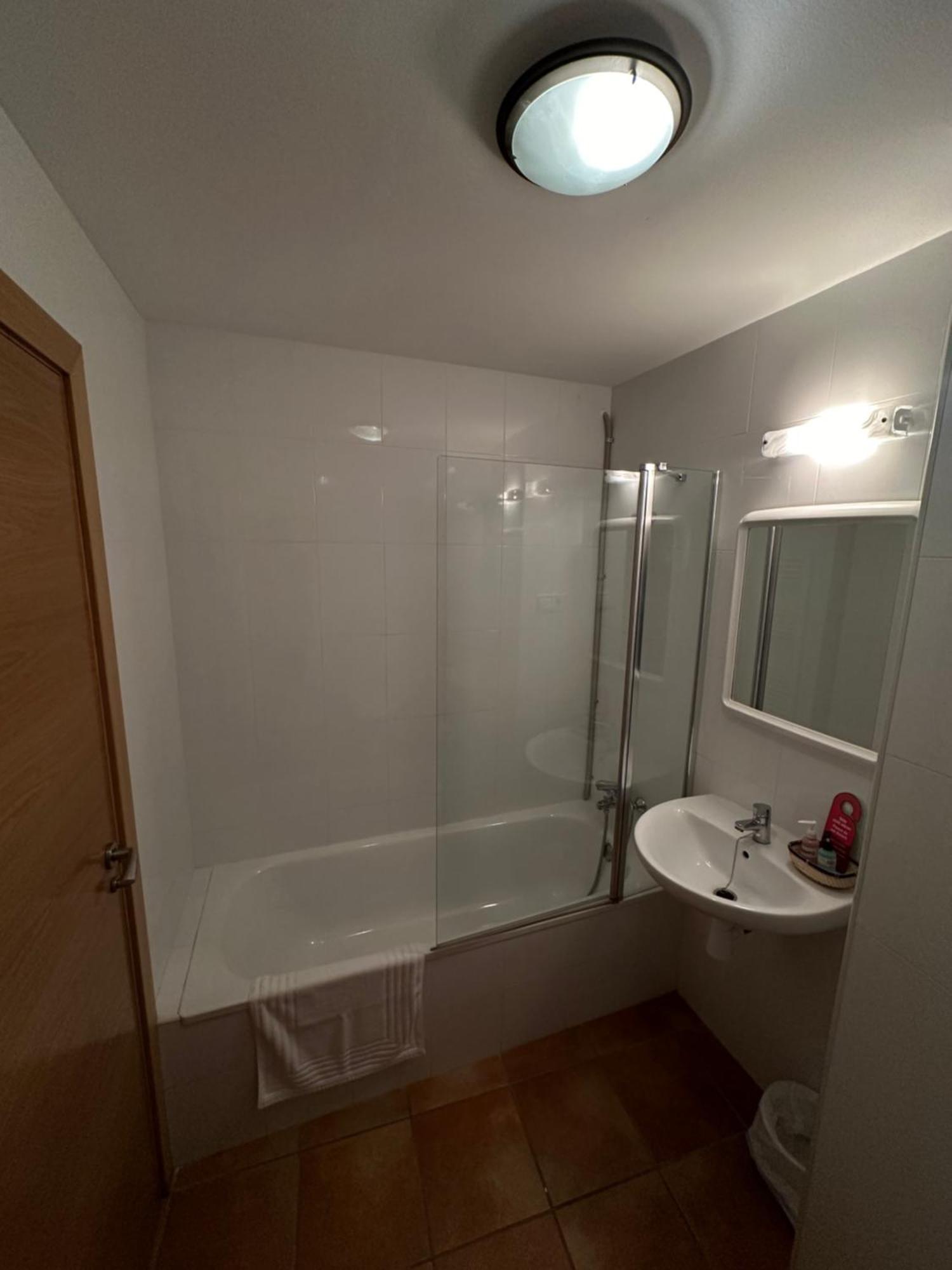 Hostal Centre Del Montsec Llimiana 외부 사진